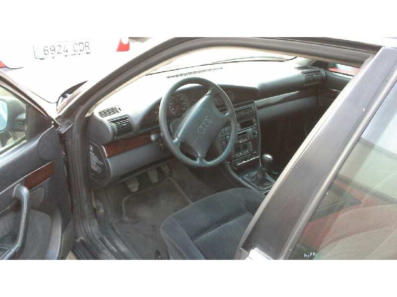 audi a6 berlina (c4) del año 1995