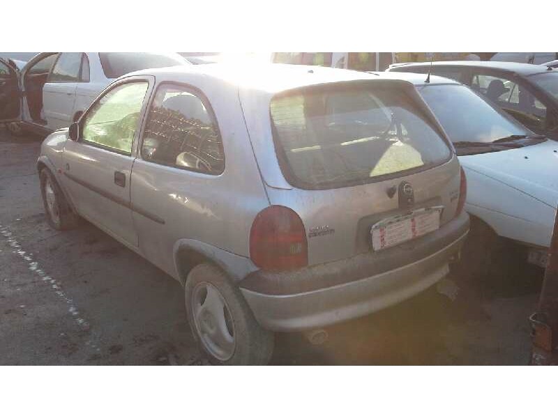 opel corsa b del año 1998