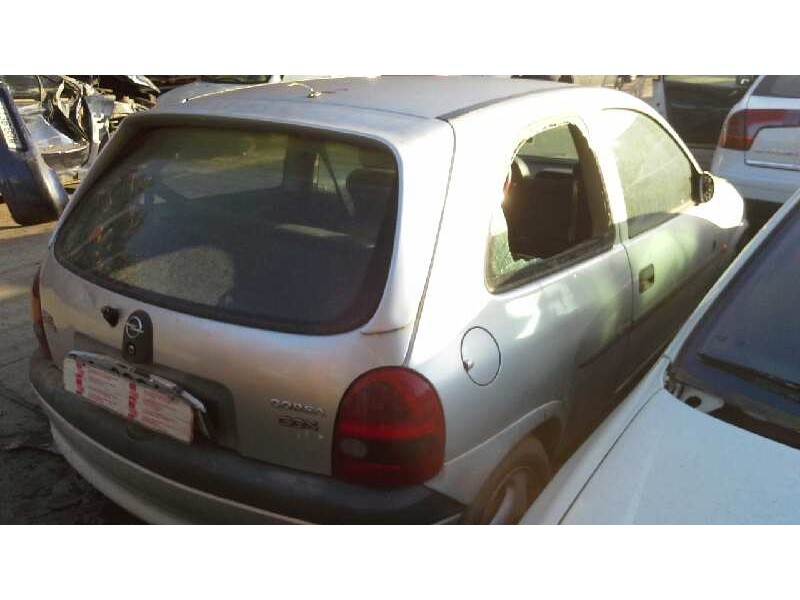 opel corsa b del año 1998