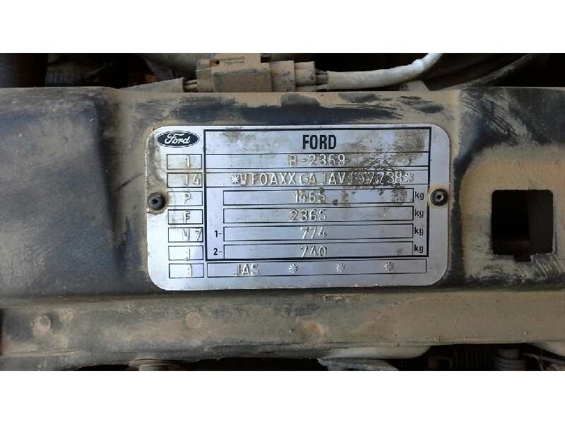 ford fiesta berlina (dx) del año 1997