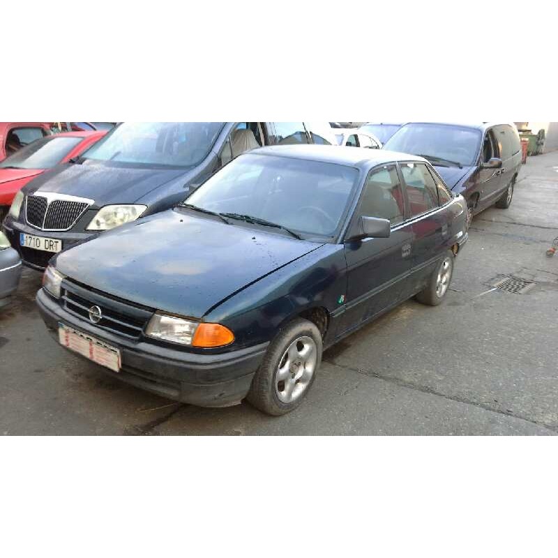 opel astra f berlina del año 1994