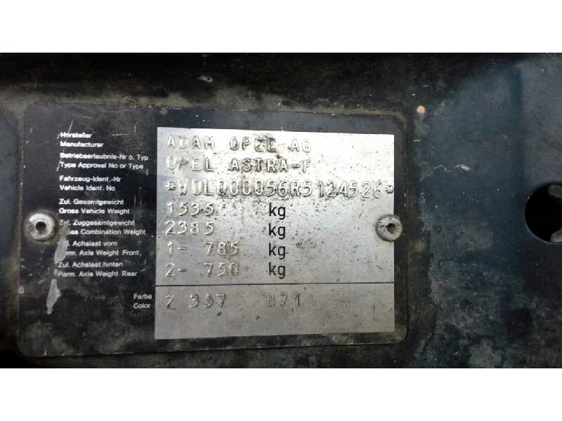 opel astra f berlina del año 1994