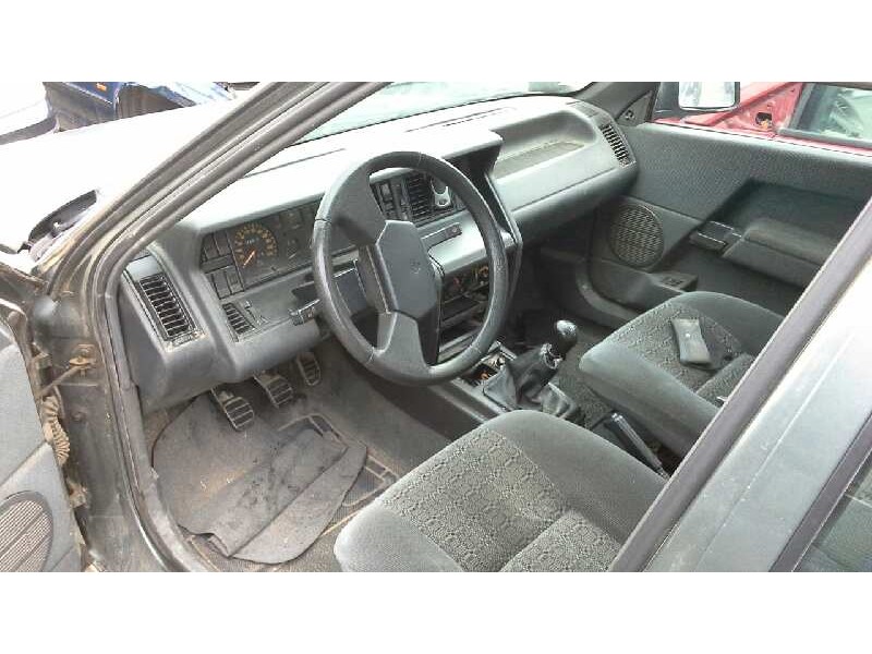 renault 21 berlina (b/l48) del año 1991