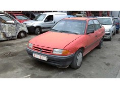 opel astra f berlina del año 1992