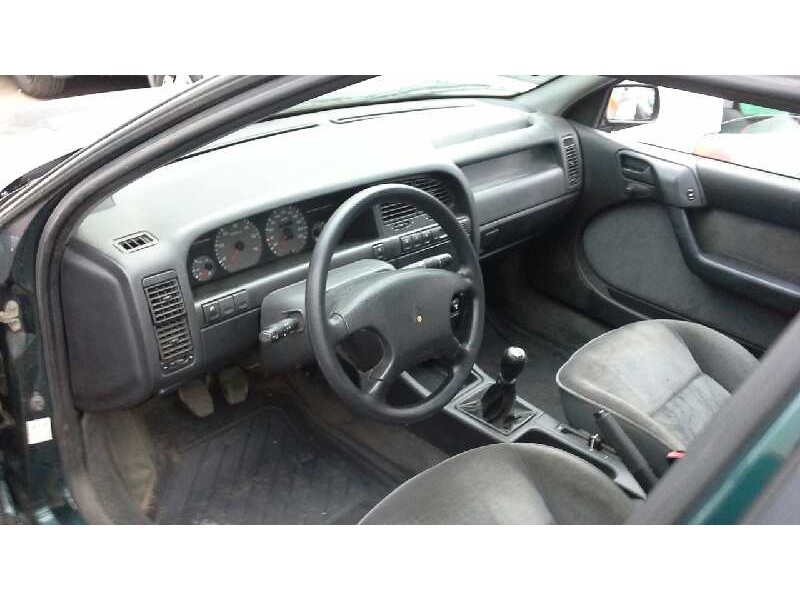 citroen xantia berlina del año 1996