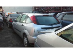 ford focus berlina (cak) del año 2001 2