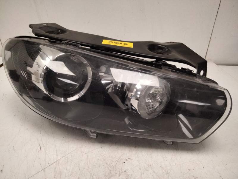 Recambio de faro derecho para volkswagen scirocco iii (137, 138) 1.4 tsi referencia OEM IAM 1K8941032D  