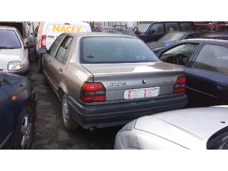 renault 19 (b/c/l53) del año 1990