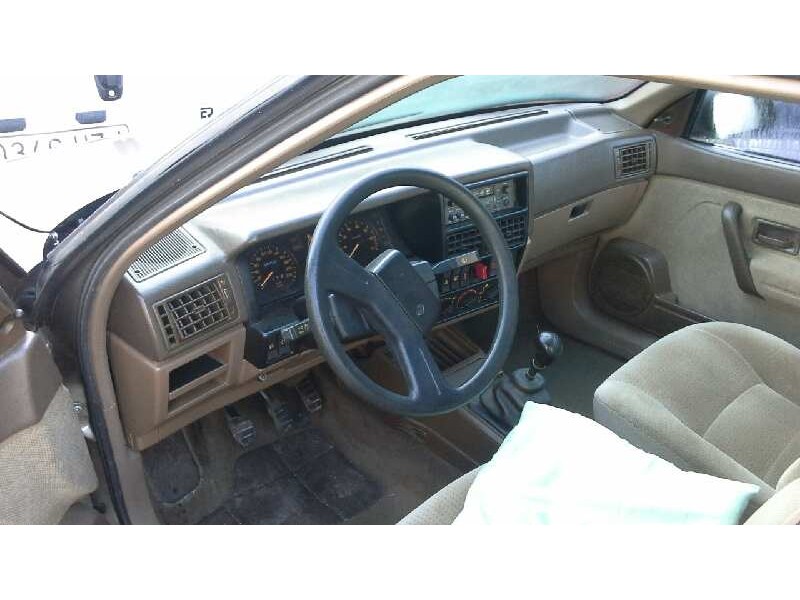 renault 19 (b/c/l53) del año 1990