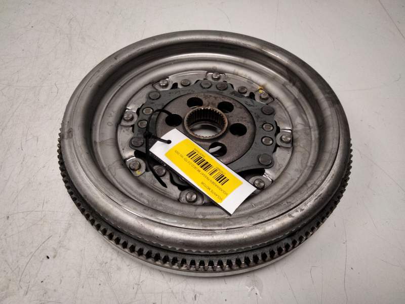 Recambio de volante motor para volkswagen passat b6 (3c2) 2.0 tdi 16v referencia OEM IAM   