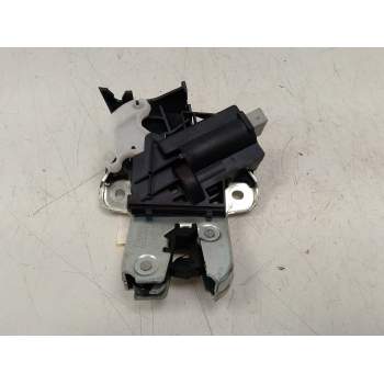 CERRADURA MALETERO / PORTON 660220 