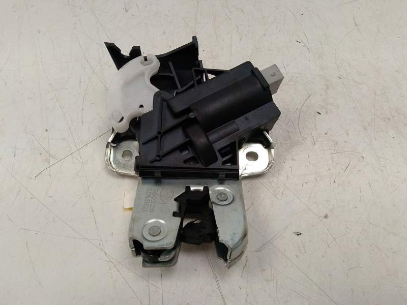 Recambio de cerradura maletero / porton para volkswagen passat b6 (3c2) 2.0 tdi 16v referencia OEM IAM   
