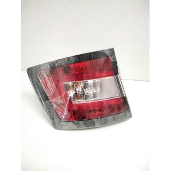 Recambio de piloto trasero izquierdo para skoda fabia active referencia OEM IAM 6V9945095 624222001 