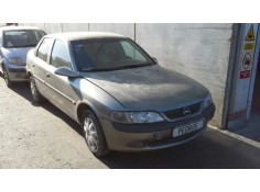 opel vectra b berlina del año 1997 2