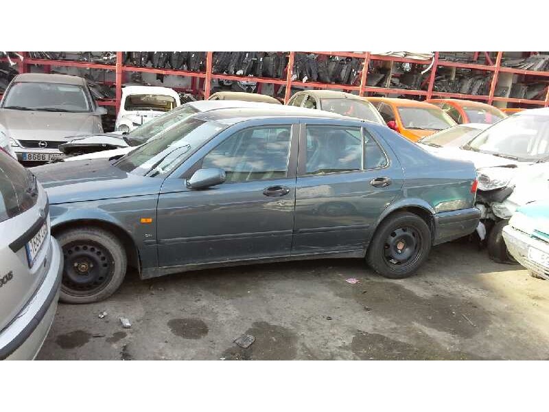 saab 9-5 sedán del año 1998