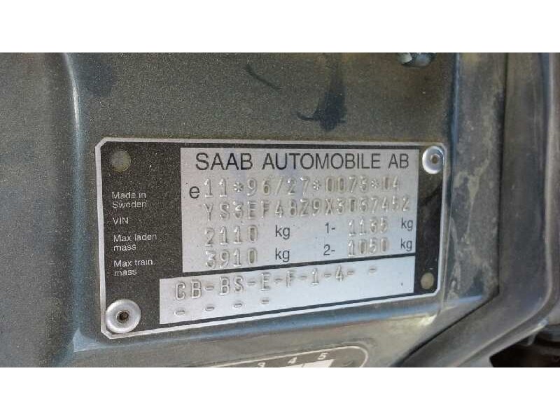 saab 9-5 sedán del año 1998