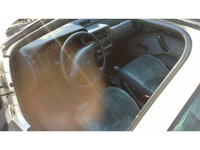 ford orion del año 1994