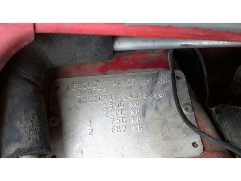 peugeot 205 berlina del año 1992