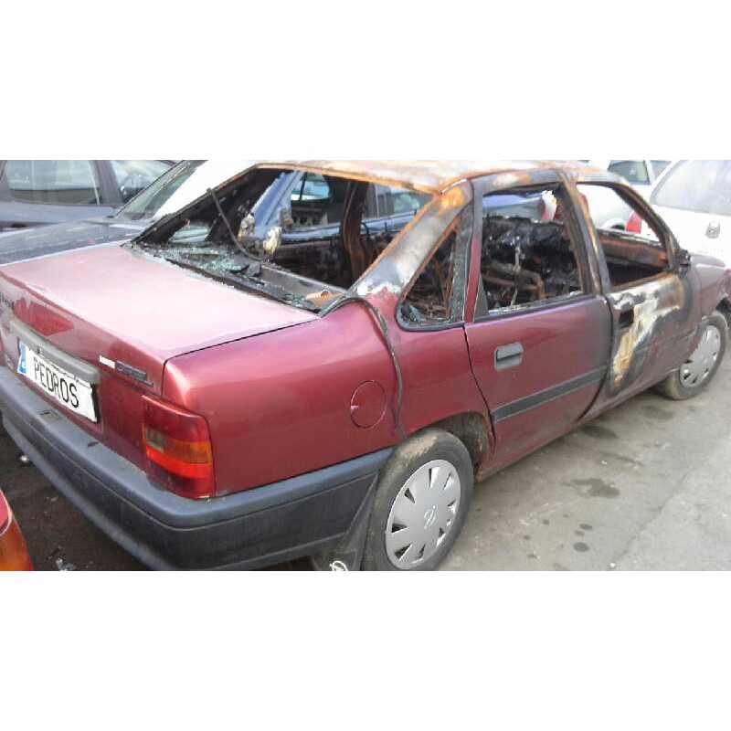 opel vectra a del año 1991