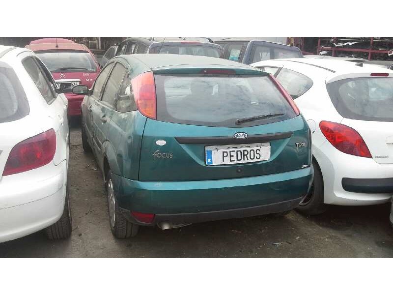 ford focus berlina (cak) del año 1999