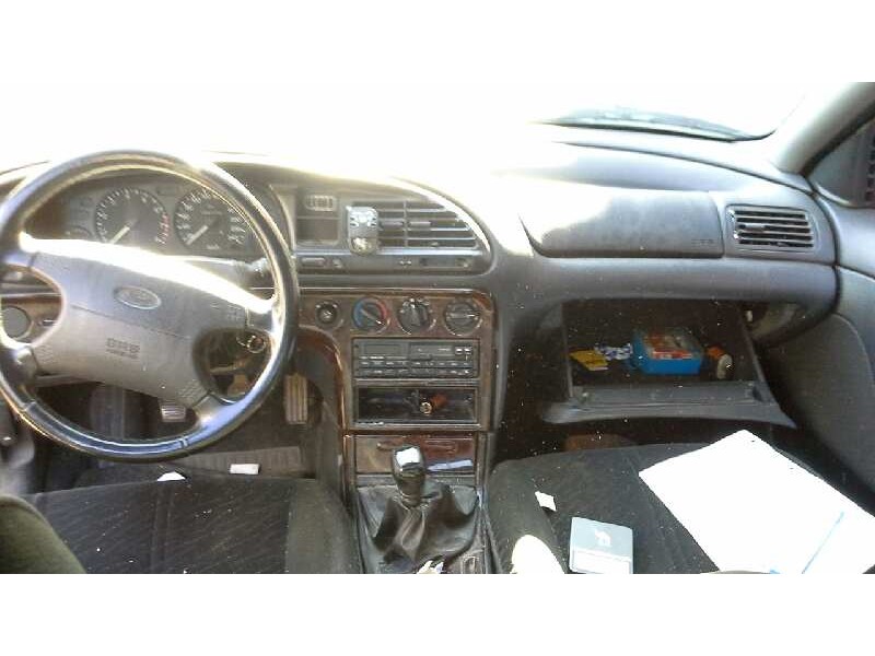 ford mondeo berlina (gd) del año 1996