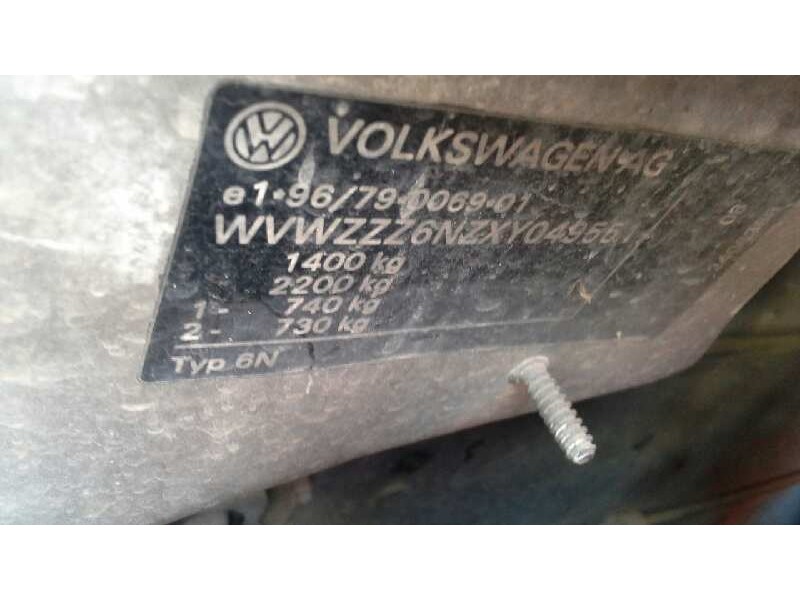 volkswagen polo berlina (6n1) del año 1998