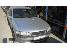 opel vectra b berlina del año 1998