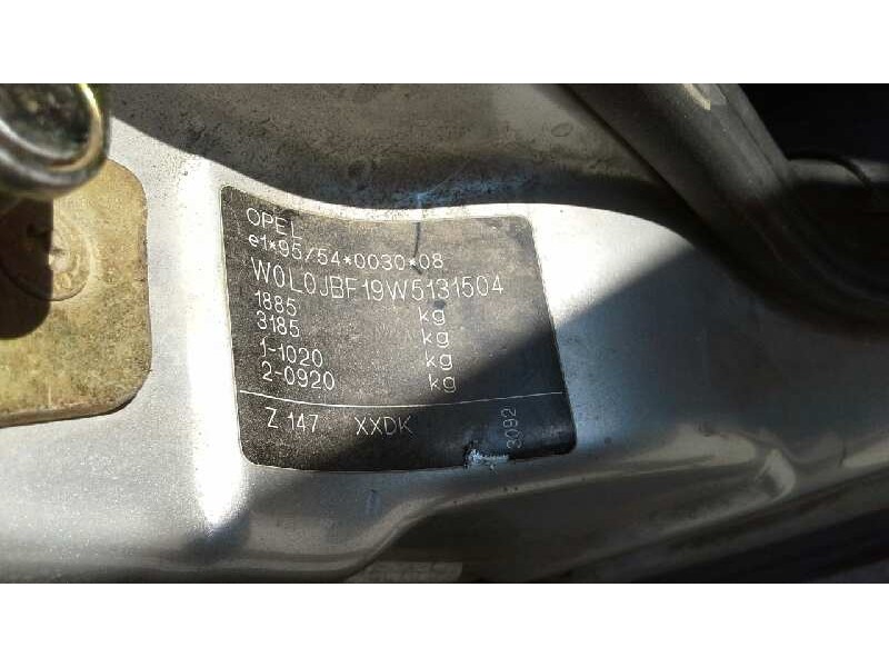 opel vectra b berlina del año 1998