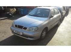 daewoo lanos del año 1999 2