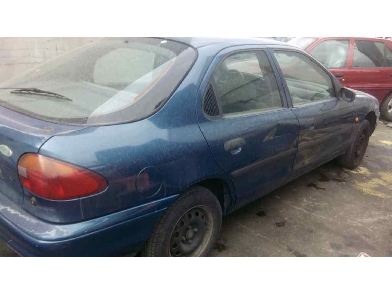 ford mondeo berlina/familiar (fd) del año 1993