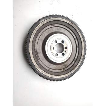 Recambio de volante motor para renault twingo iii 1.0 sce referencia OEM IAM 123116079R  