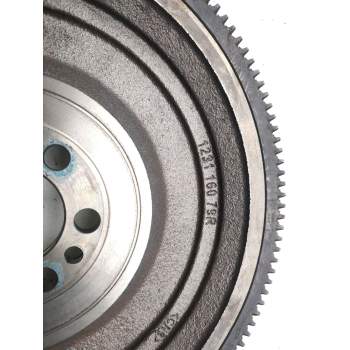 Recambio de volante motor para renault twingo iii 1.0 sce referencia OEM IAM 123116079R  
