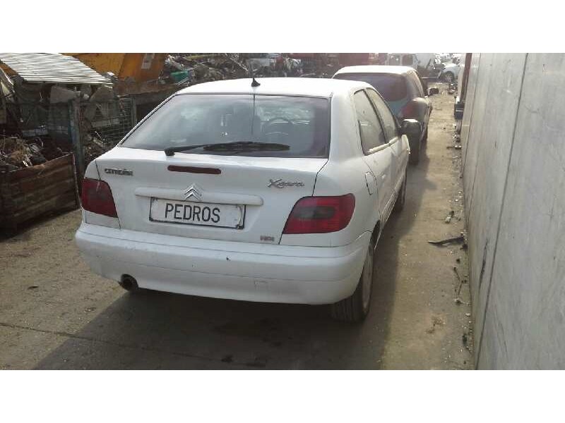 citroen xsara berlina del año 2001