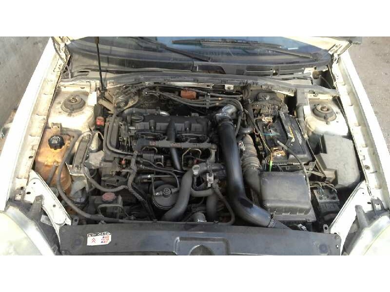 citroen xsara berlina del año 2001