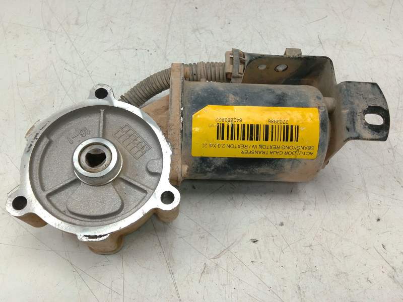 Recambio de actuador caja transfer para ssangyong rexton w / rexton 2.0 xdi referencia OEM IAM 4408648007A  