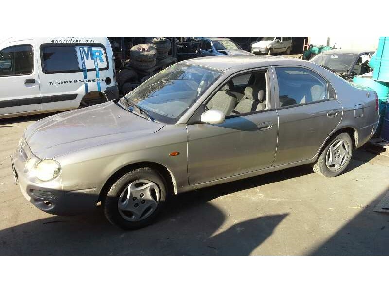 kia shuma del año 2000