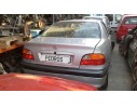 TOYOTA AVENSIS BERLINA (T 22)