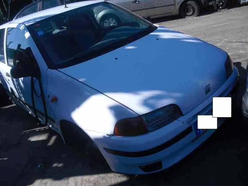 fiat punto berlina (176) del año 1996