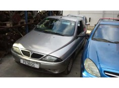 lancia y del año 2001