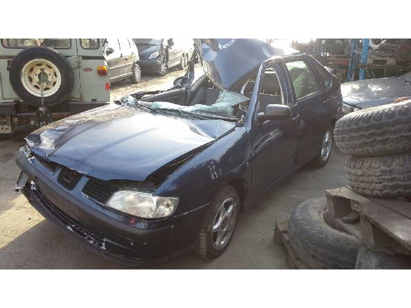 seat cordoba berlina (6k2) del año 2001