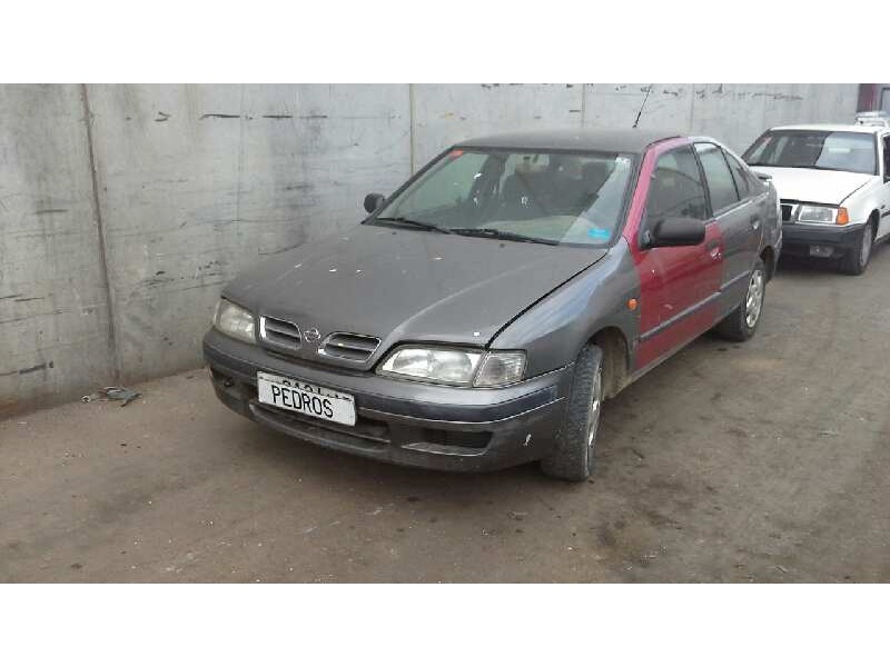nissan primera berlina (p11) del año 1996