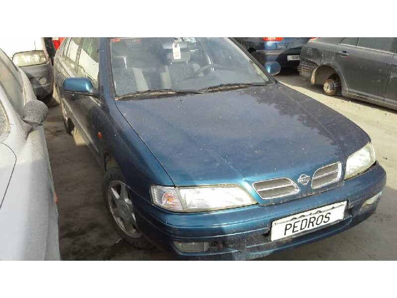 nissan primera berlina (p11) del año 1999