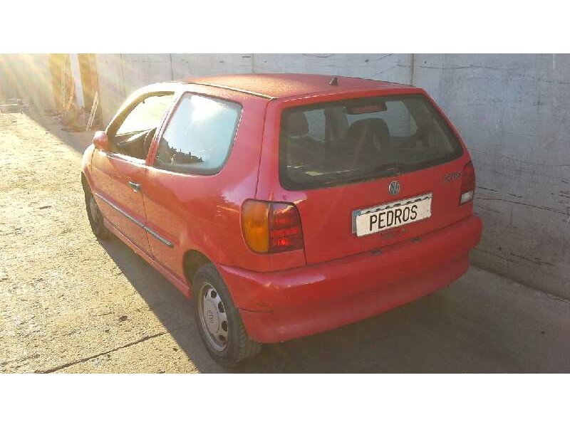 volkswagen polo berlina (6n1) del año 1998