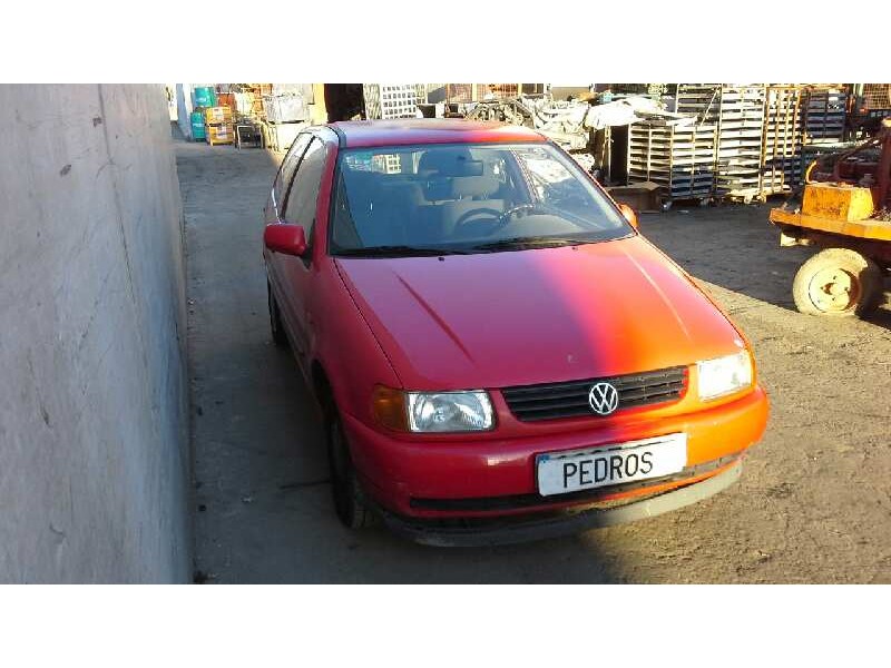 volkswagen polo berlina (6n1) del año 1998