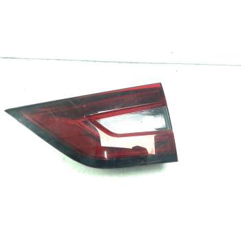 PILOTO TRASERO DERECHO PORTON 2TZ01435302 