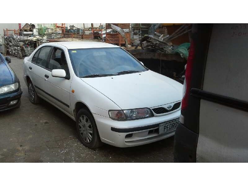 nissan almera (n15) del año 1998