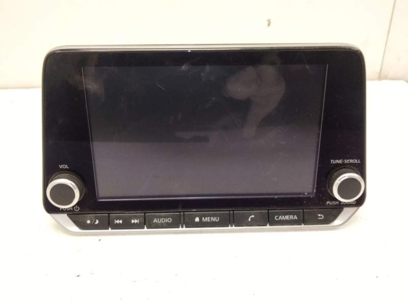 Recambio de pantalla multifuncion para nissan juke (f15) 1.6 referencia OEM IAM   