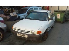opel astra f berlina del año 1993