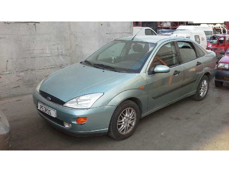 ford focus berlina (cak) del año 1999
