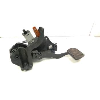 Recambio de pedal freno para nissan juke (f15) 1.6 referencia OEM IAM   